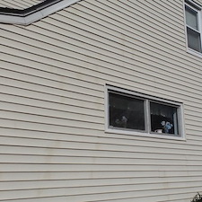 What Is the Difference Between Pressure Washing and Soft Washing for Your Home?
